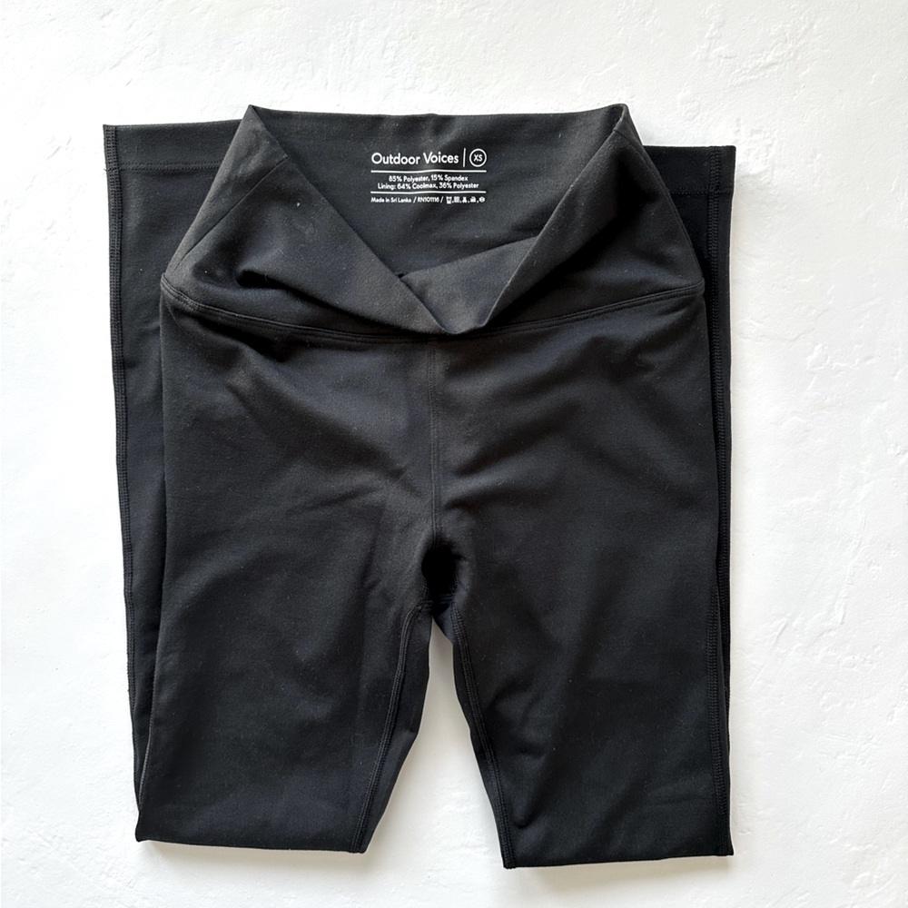 Outdoor Voices Flow 7/8 Black Leggings | Size XS (NWT)